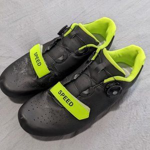 Men’s cycling shoes with clips, works with peloton, size EU 43, US 9.5